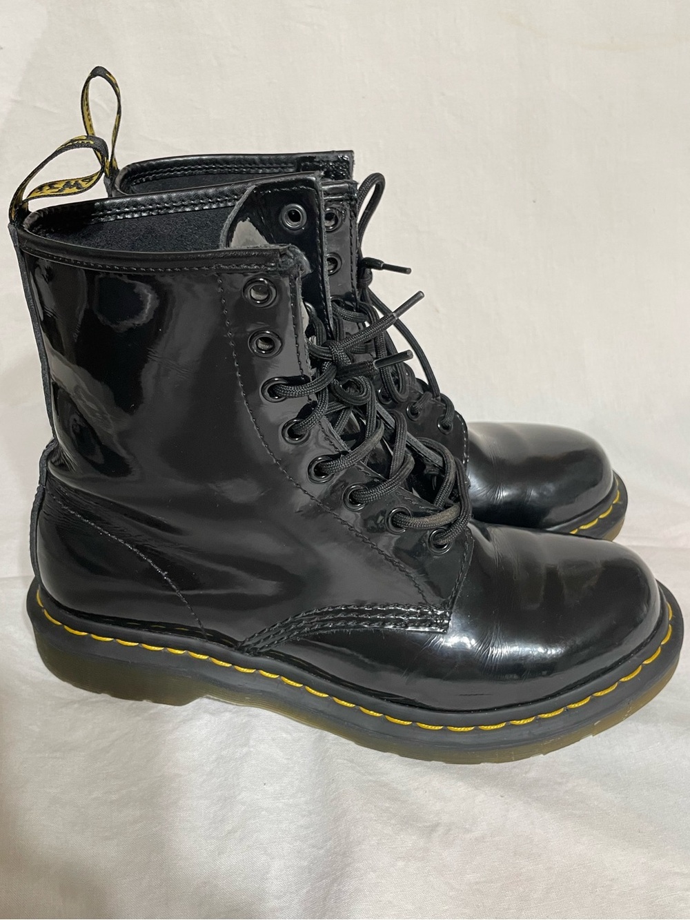 Dr. Martens 1460 Patent Leather Lace Up Combat Boots in Black Sz. 9